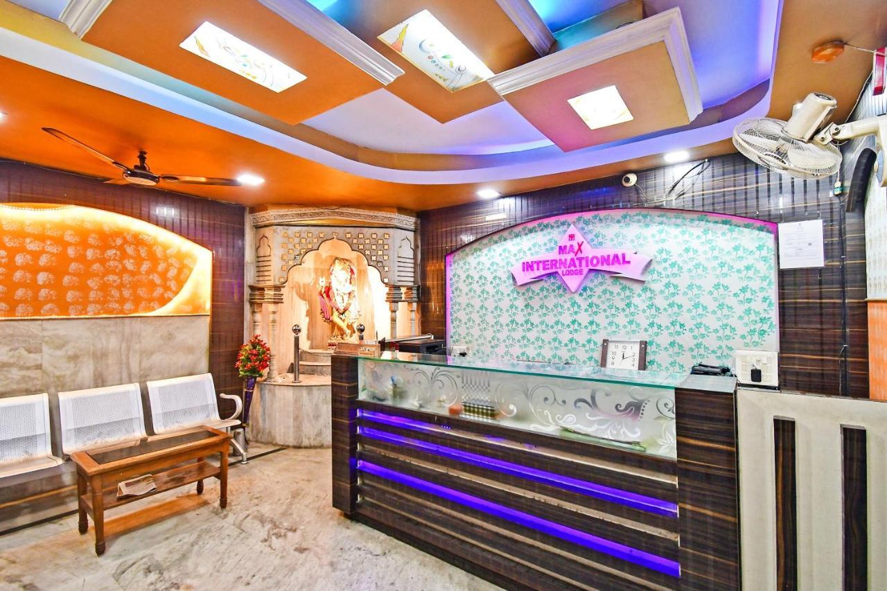 Oyo 85829 Max International Hotel Calcutta Eksteriør billede